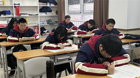 郑州高三冲刺辅导班有哪些_优状元高考辅导培训机构学校怎么样